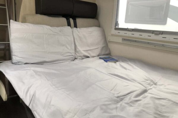 6 berth motorhome extra double bed