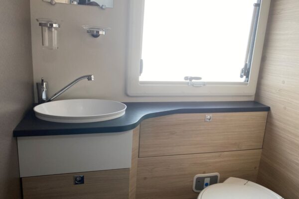 4 berth motorhome Bathroom 2 4 berth motorhome Bathroom