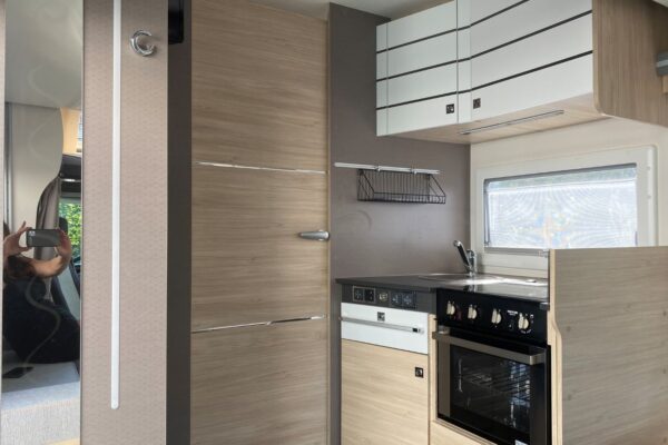 4 berth motorhome Kitchen 2 4 berth motorhome Kitchen